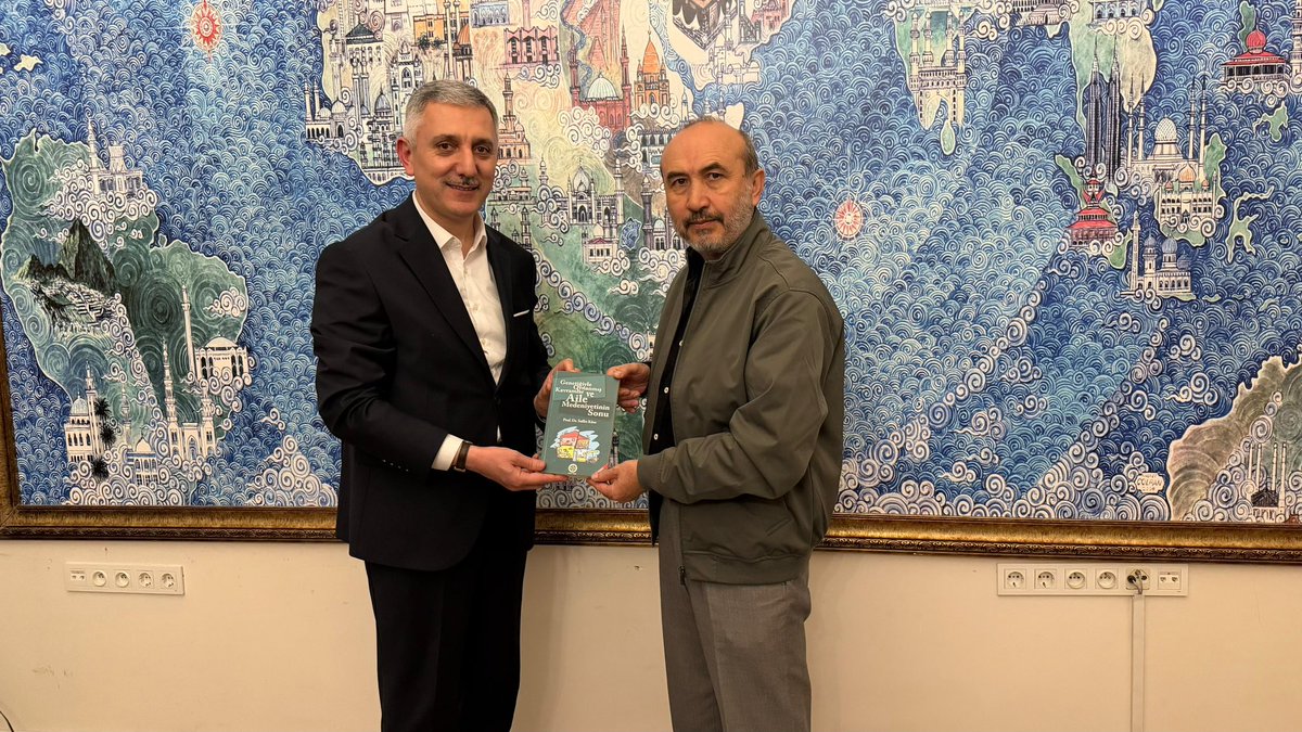 mehirvakfi's tweet photo. Vakfımız Mütevelli Heyeti Üyesi Abdullah Şafak Bey ASTP - Ankara Sivil Toplum Kuruluşları Platformu Yönetim Kurulu Üyesi Eyüp Medet Beyefendiyi ziyaret etti. Ziyarette Vakfımızın bireysel ve toplu düğün faaliyetleri ve ilmi çalışmaları hakkında kısa bir bilgi verdi. Nazik kabulleri için kıymetli başkanımıza çok teşekkür ederiz. @mehirvakfi @abdullahsafak74