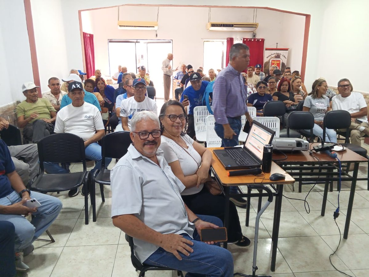 petroamigosvzla's tweet photo. ¡Gran ambiente en nuestra Asamblea General Ordinaria 2025! ⛽️🎉
Nos llena de orgullo y emoción ver el salón lleno de asociados comprometidos con el futuro de nuestra Asociación. Hoy, en la Asamblea de Petro Amigos, la energía es increíble.
Es reconfortante ver rostros conocidos y dar la bienvenida a nuevos miembros, todos unidos por un objetivo común: fortalecer nuestra comunidad y seguir creciendo juntos.
¿Estás aquí? ¡Búscate en las fotos y etiqueta a tus compañeros de Petro Amigos! 👋👇
#PetroAmigos #Asamblea2025  #CreciendoJuntos #EnergíaQueUne #ComunidadPetroAmigos