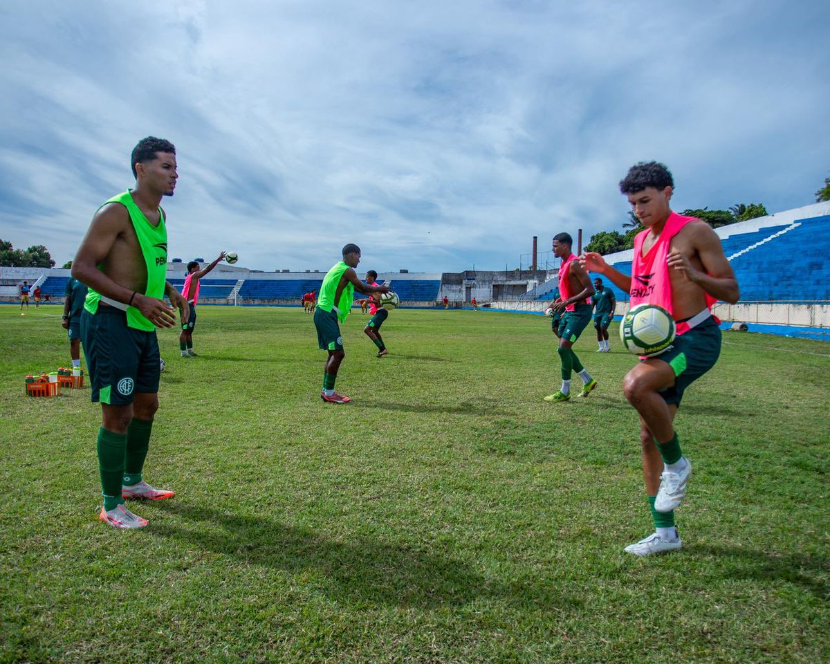 América Futebol Clube Pernambuco - Base tweet media