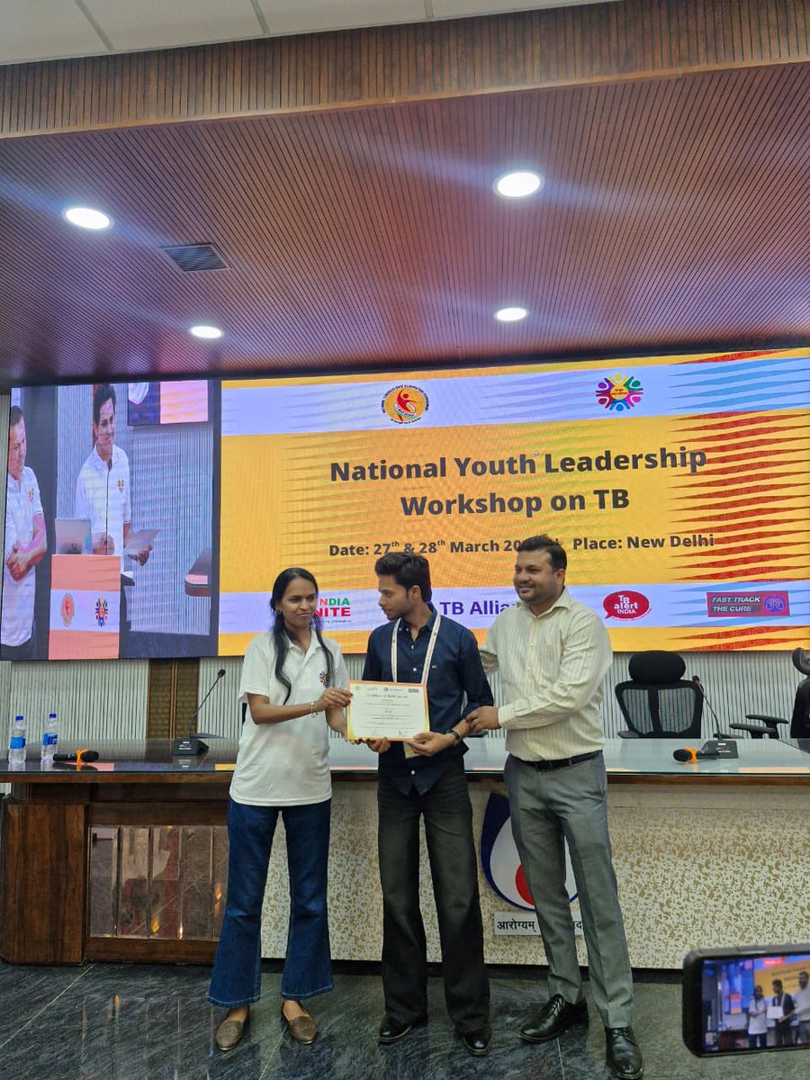 dtohpkgr's tweet image. ✨Proud moment for District Kangra, Himachal Pradesh!

Harsh, a dedicated talented volunteer, represented Kangra @ 2-Day National Youth Leadership Workshop on #TB in New Delhi 🇮🇳

His participation reflects the power of youth-led action in journey towards a #TBMuktBharat
#EndTB