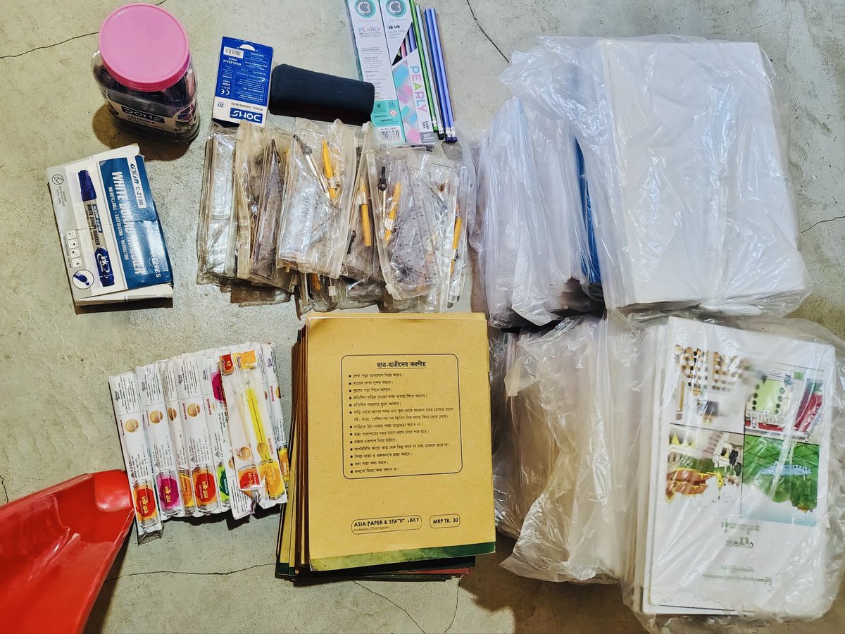 rin_inspiration's tweet photo. Supporting Education, Inspiring Hope

RIN is proud to support to Bright Future and Peace Garden by providing essential learning and teaching materials including textbooks, exercise books, stationery, stools, whiteboards for around 350 vulnerable students from KG to Grade 8. https://t.co/VV8lZ8zIA7