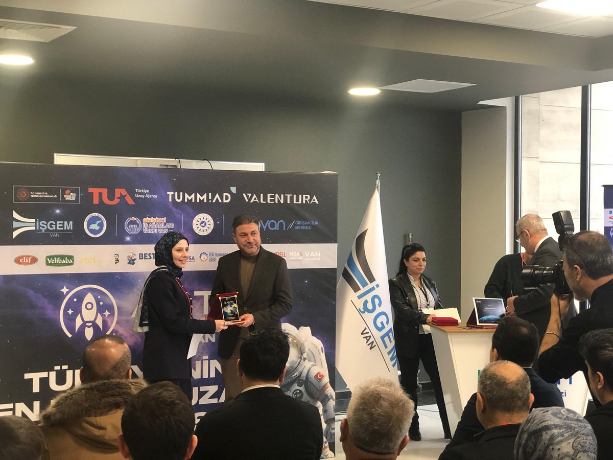 Van Edremit Gençlik Merkezi tweet media