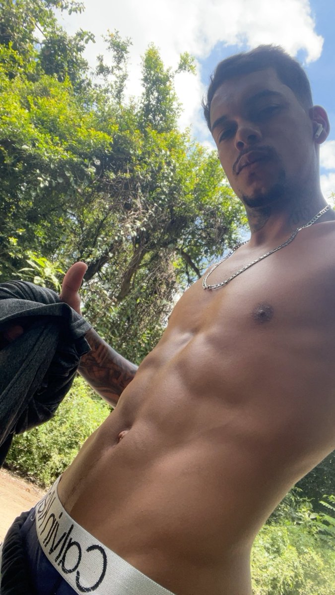 NovinhobiFlex tweet media