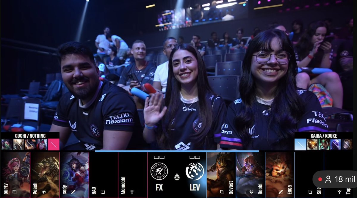 Fluxo W7M LOL tweet media