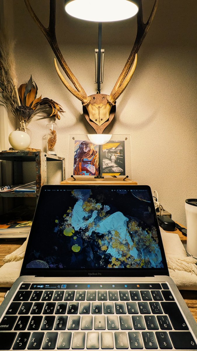 誇れる自分も、情けない自分も。
夜の静寂に溶かして明日へ。
今日という日を、丁寧に閉じる。