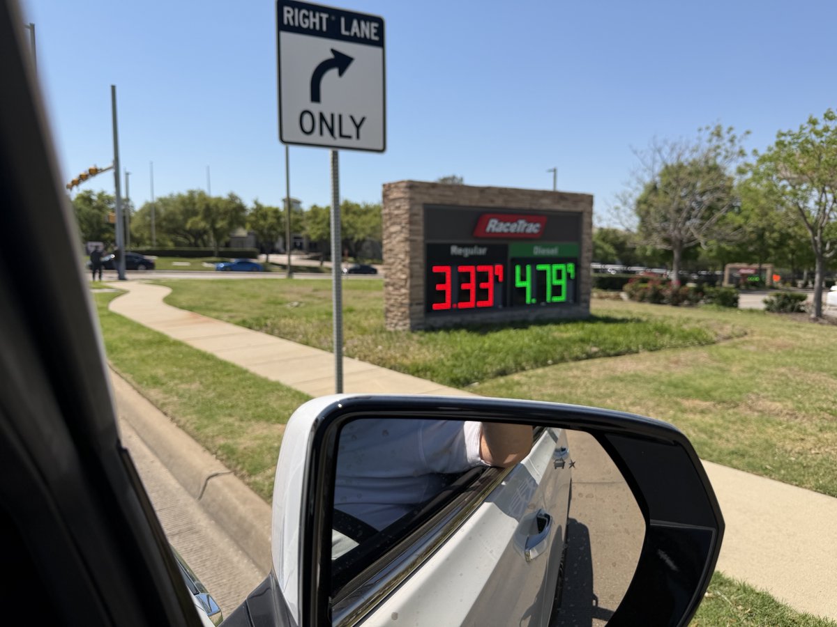 Tomasz Sakiewicz tweet media