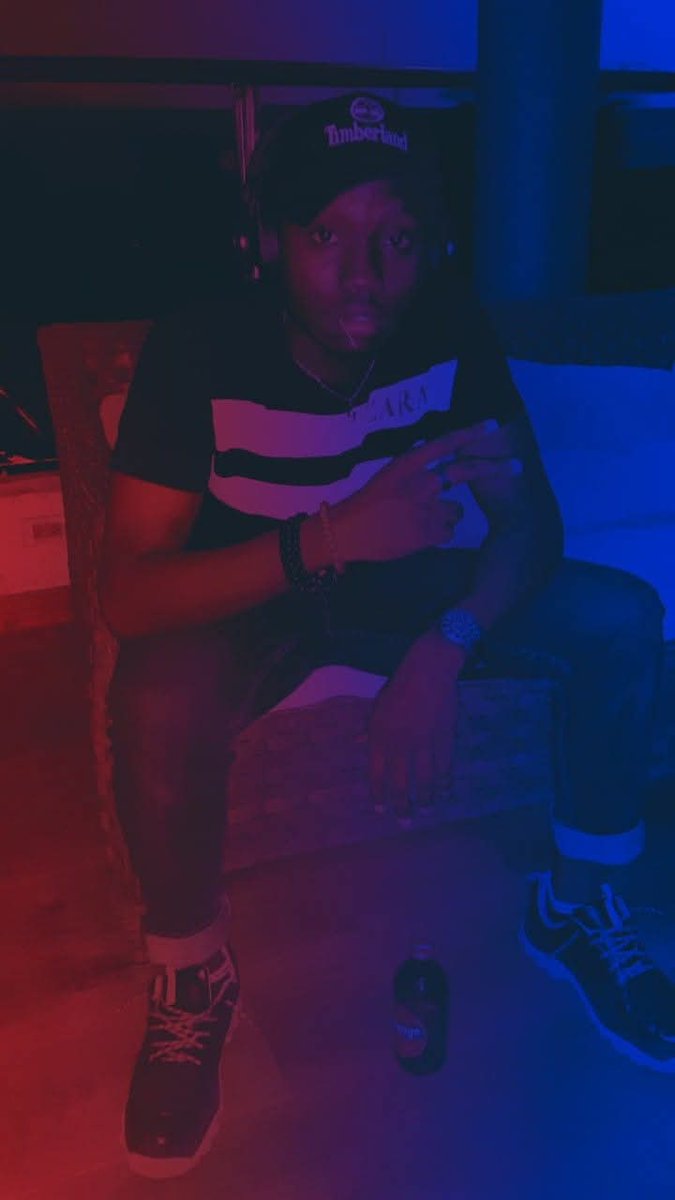 LouisSergio10's tweet photo. @sandprodz 👌🏿😎🔥 https://t.co/AeX9rBKXyN