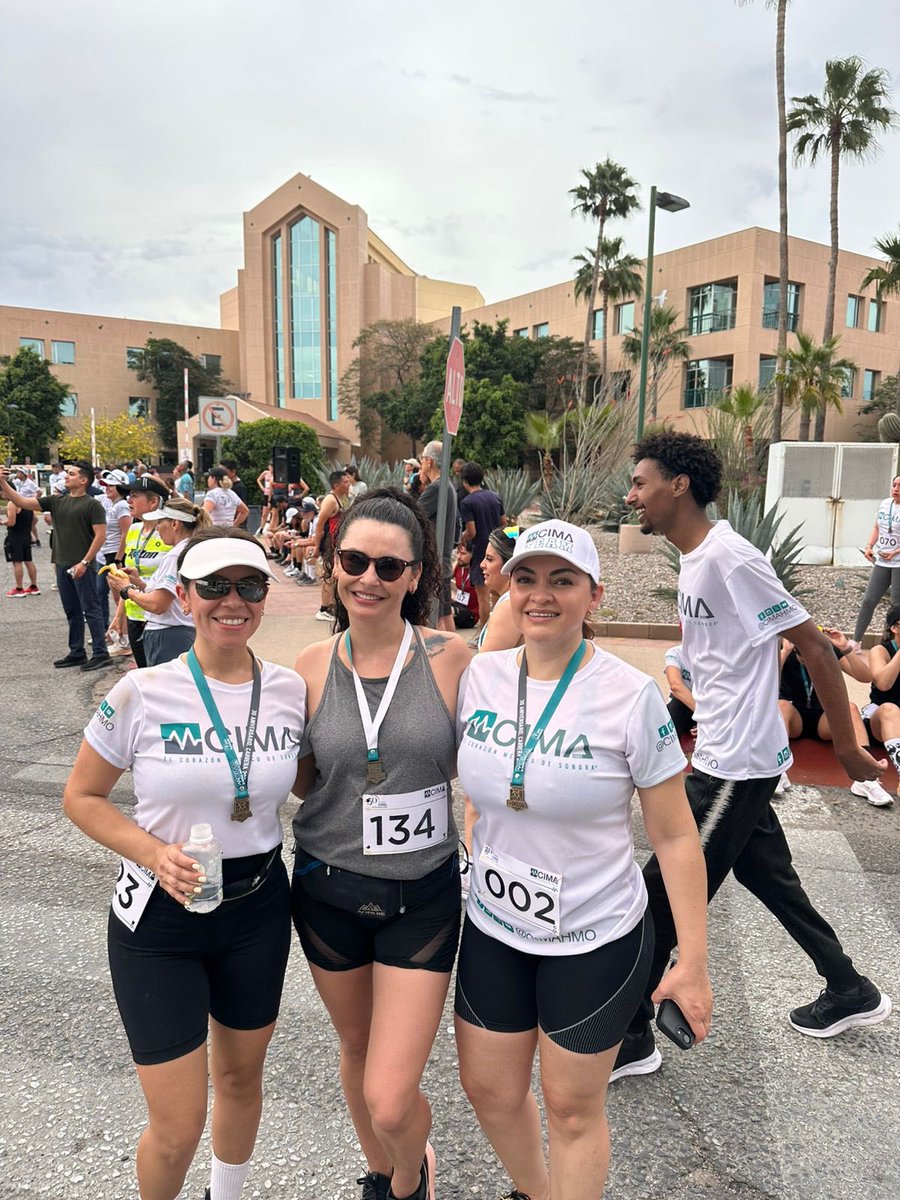 MannAndrea's tweet photo. Domingueando 🏃‍♀️ @CIMAHMO y ganamos el 3er lugar 💪🏻 https://t.co/YuHS6mJ8Ii