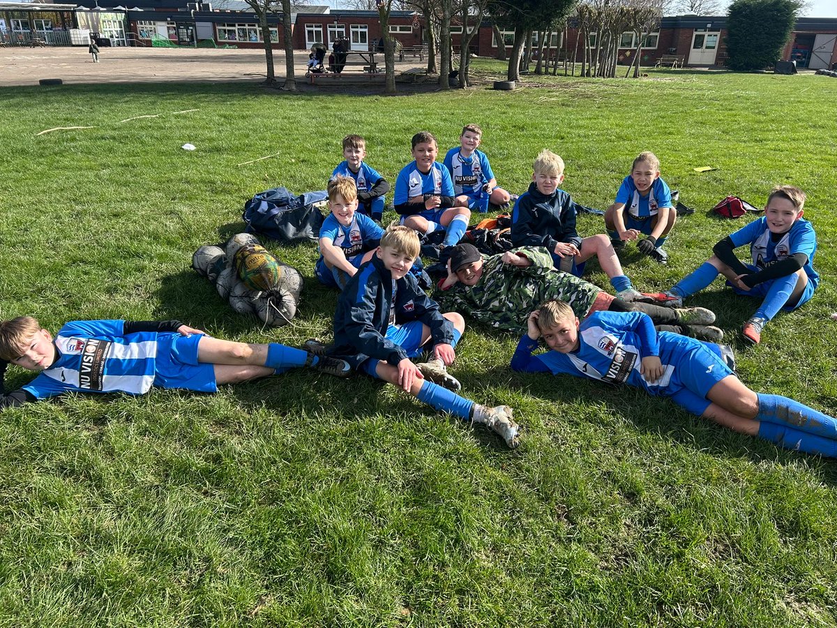 BoroughJfc's tweet photo. ⚽️💙 Our under 11s made it 5 wins in a row against some very tough opposition last weekend. Player of the match went to Harry 🏆 for scoring 3 goals ⚽️💙 https://t.co/Z1J3JC8Mbh