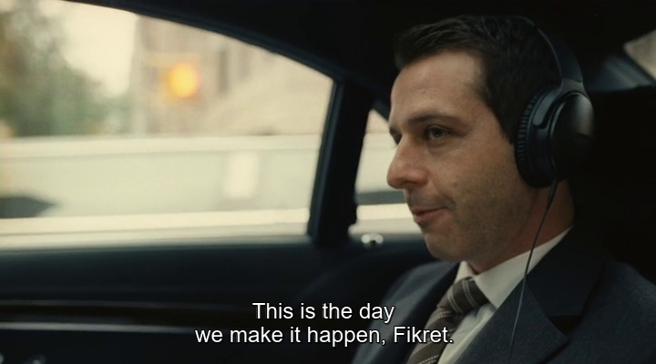 No Context Succession tweet media