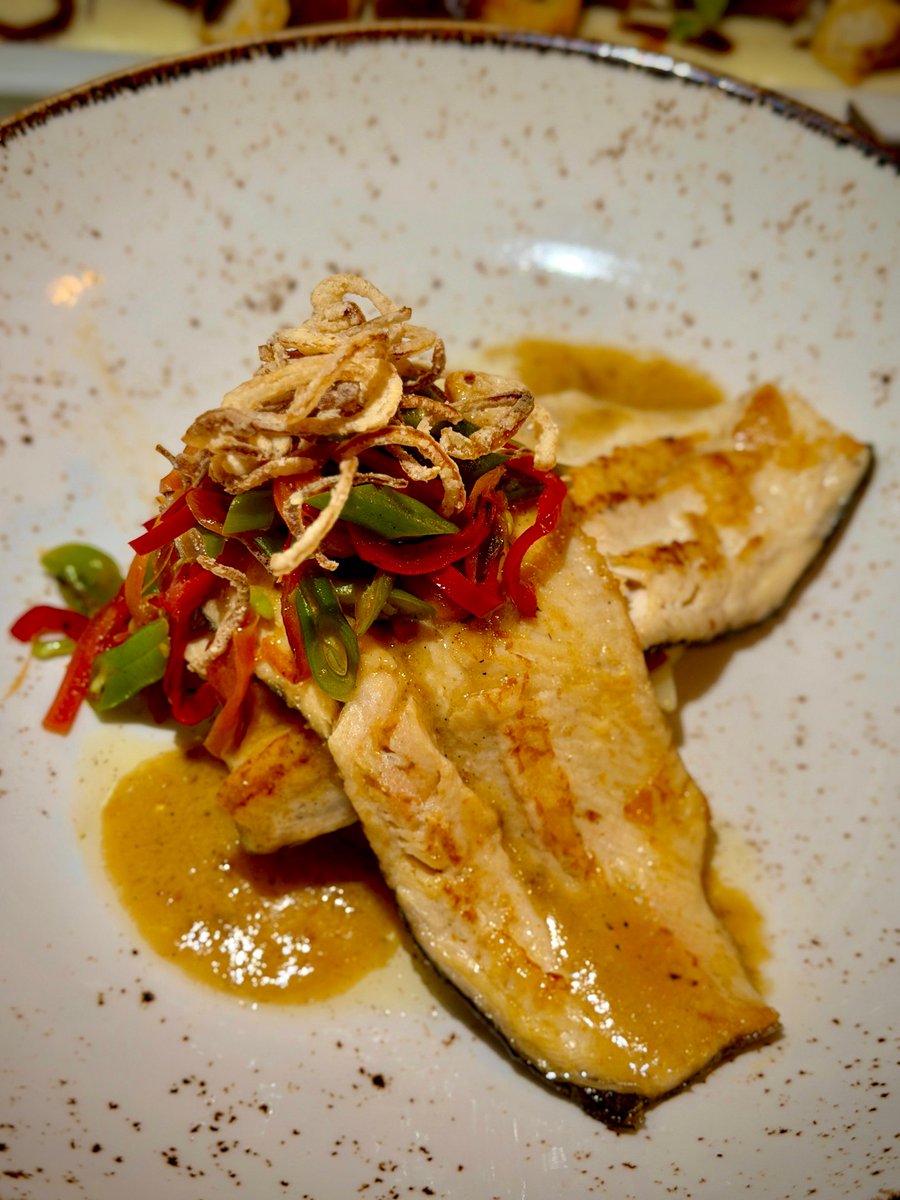 Splash Seafood Bar & Grill tweet media