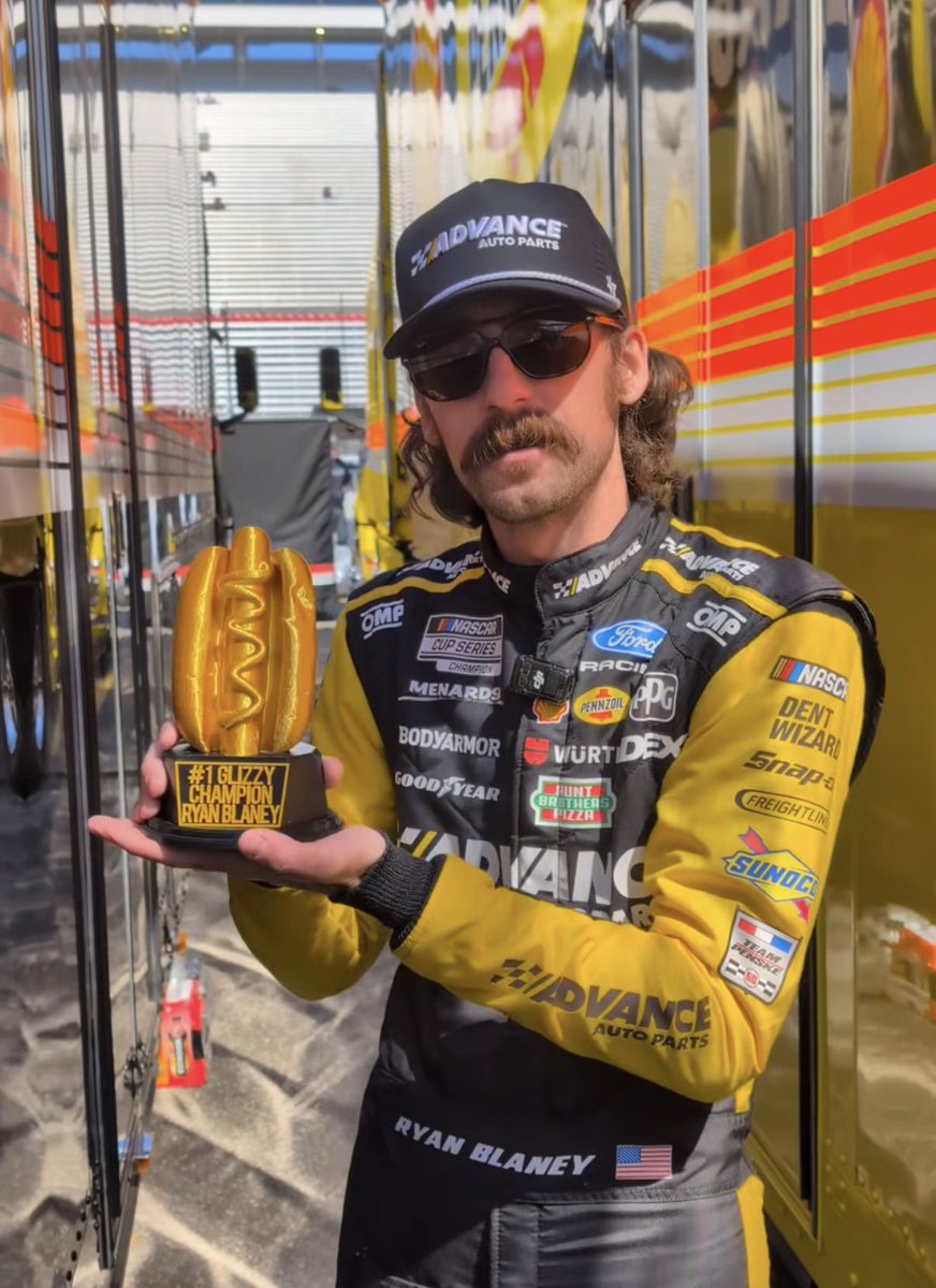 Tucker Gray tweet media