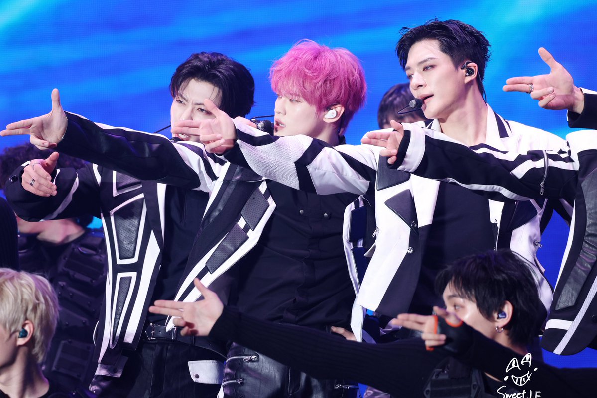 Sweet_Le tweet media