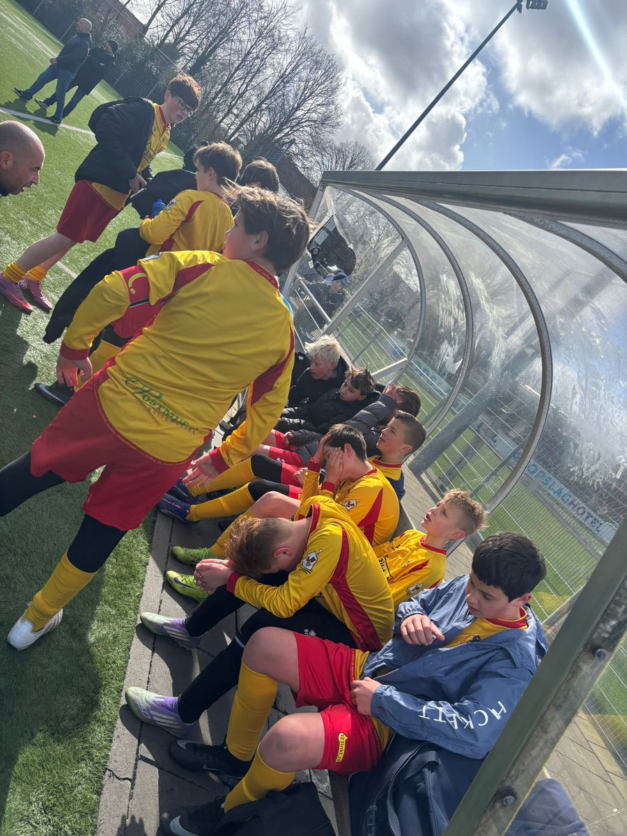 v.v. Valken '68 tweet media