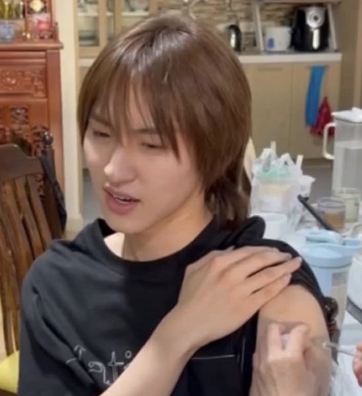 𝑰𝒔𝒂𝒚 🌷 tweet media