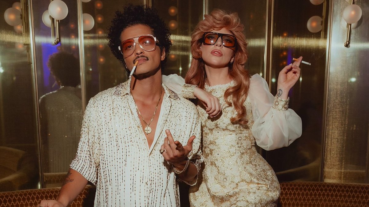 STREAM DIE WITH A SMILE tweet media