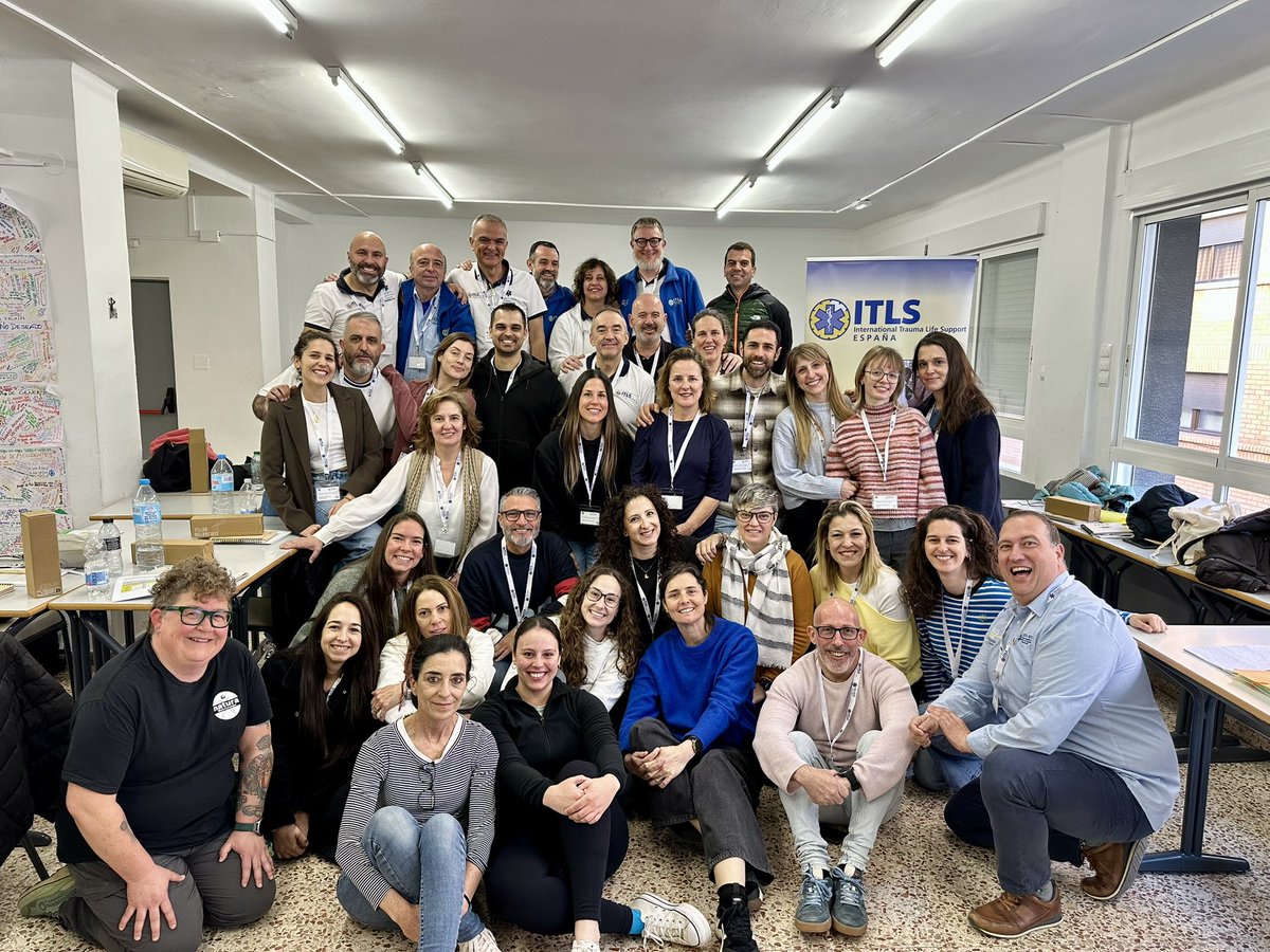 Concluimos el #CursoDeInstructores <a href="/ITLS/">International Trauma Life Support (ITLS)</a> <a href="/SEMES_/">SEMES</a> con 23 nuevos miembros en la familia!
Se amplia el claustro de instructores en Baleares, Canarias, Castilla La Mancha, Extremadura, Asturias, Comunidad Valenciana, Andalucía, Madrid y se inicia un nuevo grupo en Galicia.
#Crecemos