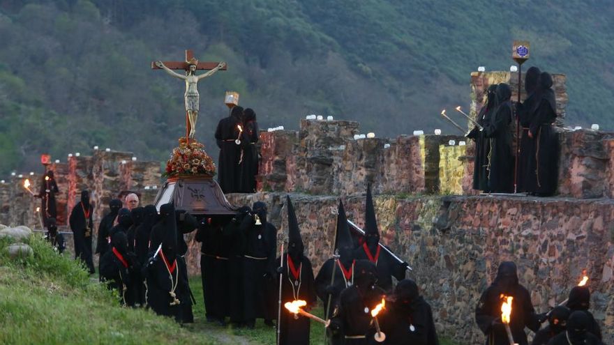 Castillo de los Templarios tweet media