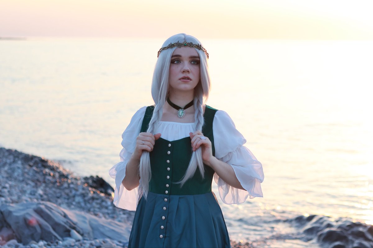 GotyeMasha's tweet photo. Pavetta, mother of Ciri ✨
#witcher #witchercosplay #pavetta #thewitcher https://t.co/gcvJMHsprS