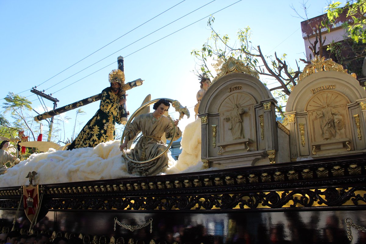 SemanaSantaFoto's tweet photo. Jesús Nazareno de los Milagros #DomingoDeRamos @santsanjose #SemanaSanta https://t.co/zuLXkekiwz