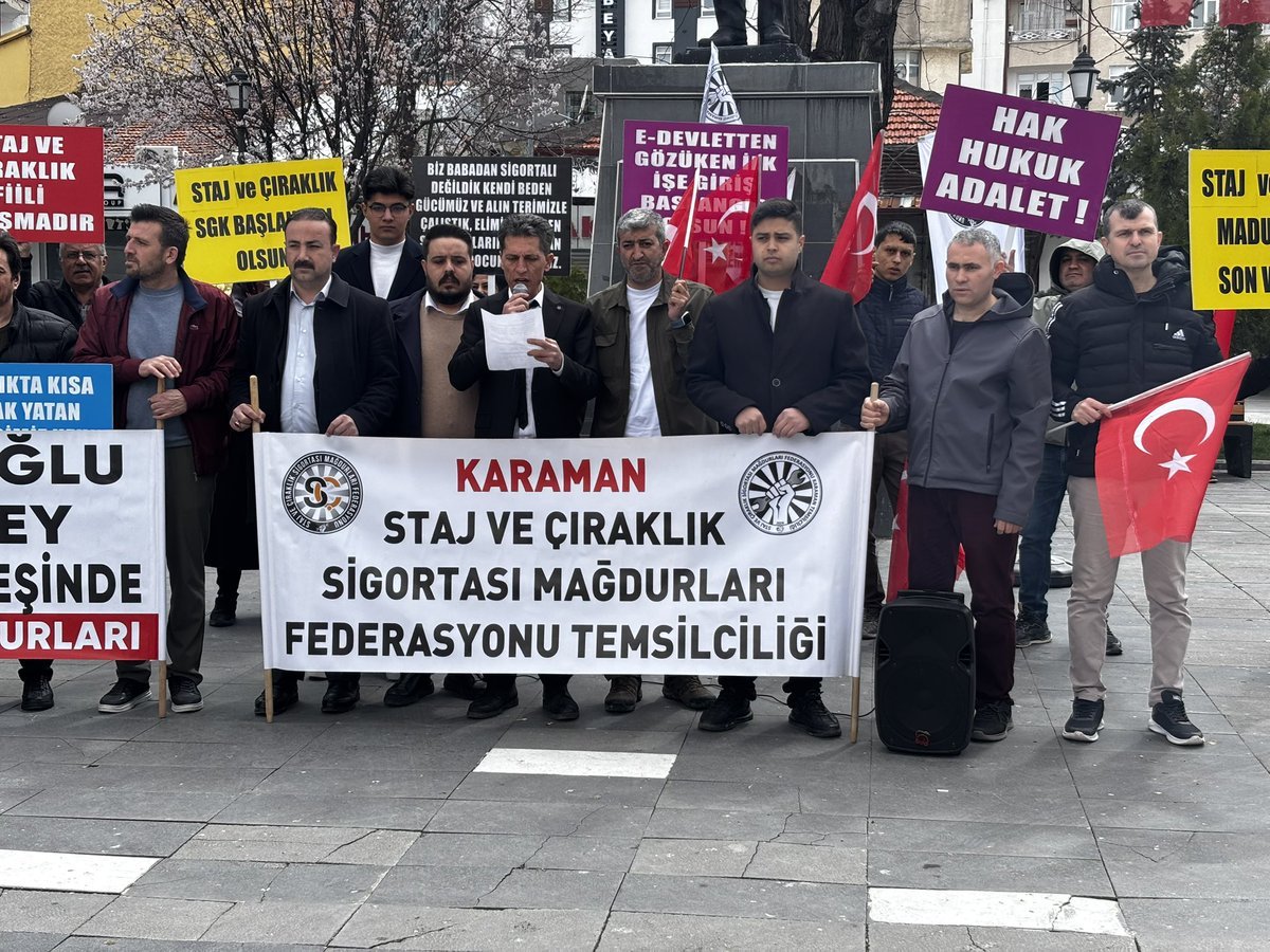 STAJMADURLARID1's tweet photo. Bugün koca yürekli Dava arkadaşımız   @Abdullahkoc70 
Karaman İl Temsilciliği’nin basın açıklaması için Teşekkür 

Staj ve çıraklık sürelerinin sigorta başlangıcı sayılmaması açık bir hak kaybıdır. Emeğin yok sayılmasına karşı mücadeledir.

#3308SigortaMağdurunaÖncüOlun https://t.co/DnYbWxcJBR
