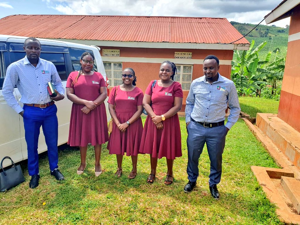 Nyakayojosacco's tweet photo. #SmartandBold: Palm Sunday sealed with joy as our team engaged Rwampara communities with financial literacy activities. Such activities give us an opportunity to enable our members to unlearn &amp; relearn basic financial knowledge for informed decisions making. #NyakayojoSACCO2026 https://t.co/zbsPEKJPG2