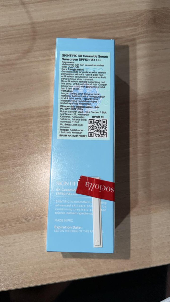 syaaii00's tweet photo. wts skintific sunscreen 5x ceramide SALAAH BELII, masih new banget belum kebuka sama sekali. 

154k (belum termasuk shipping ke alamat kalian) https://t.co/F0N41E7f4w