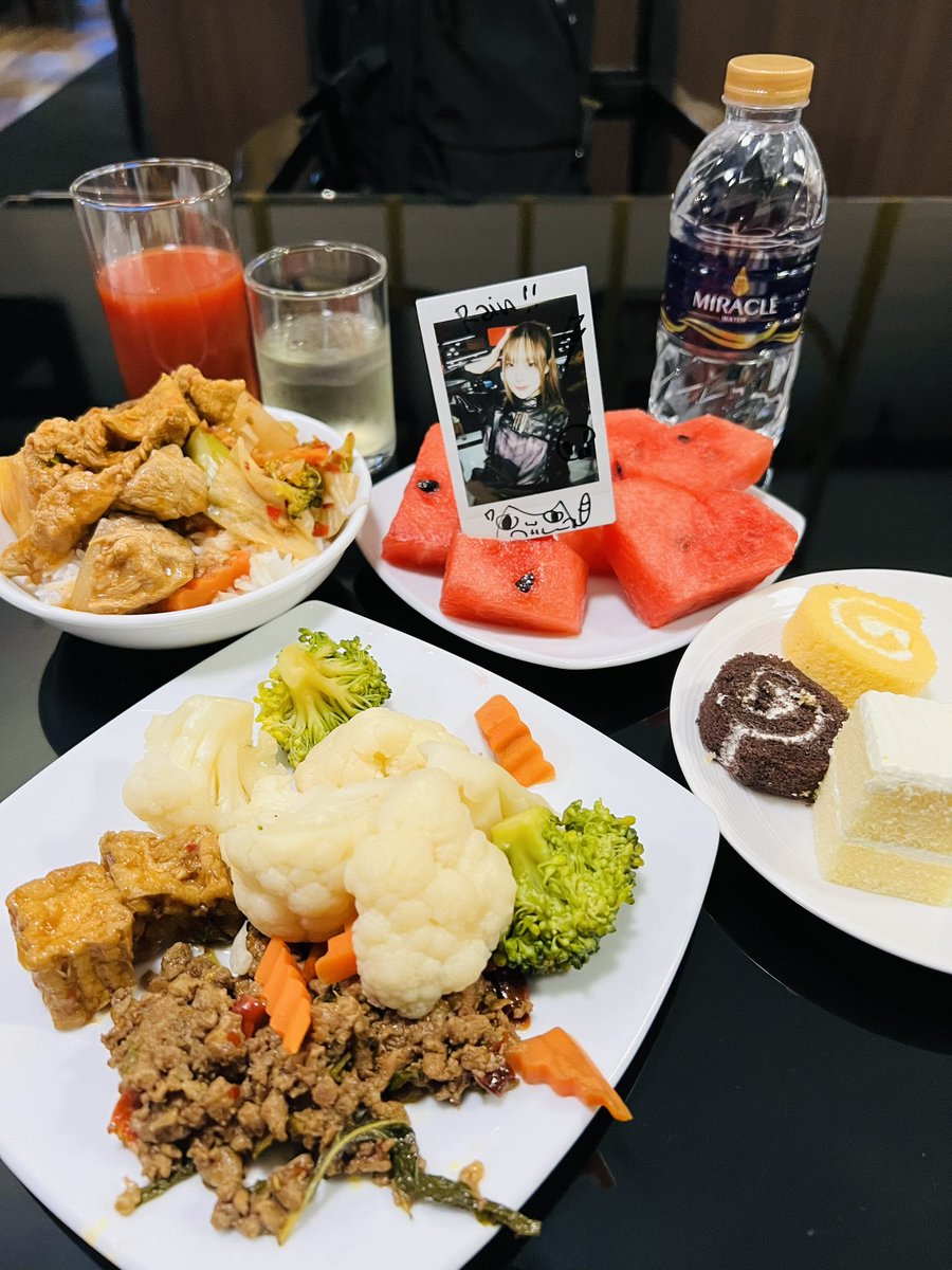 及時雨 tweet media