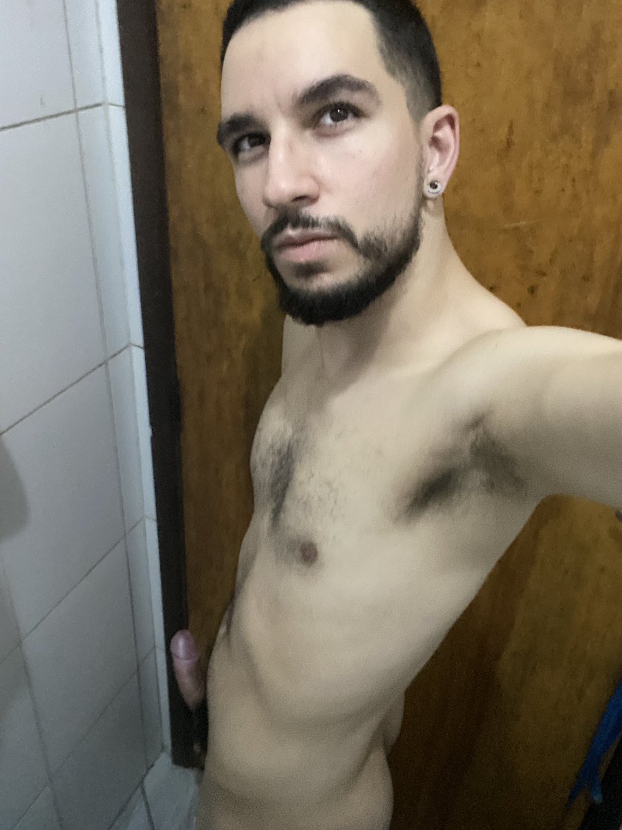 LimaRuan18's tweet photo. Cortei o cabelo, gostaram? 

Chudai https://t.co/VwDR0xEIaG