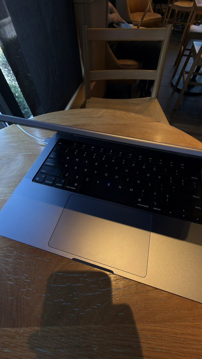 VedatLabs's tweet photo. Experimenting Hermes at a coffee shop, let's see if it's worth the hype... https://t.co/nbHFo8cKzN