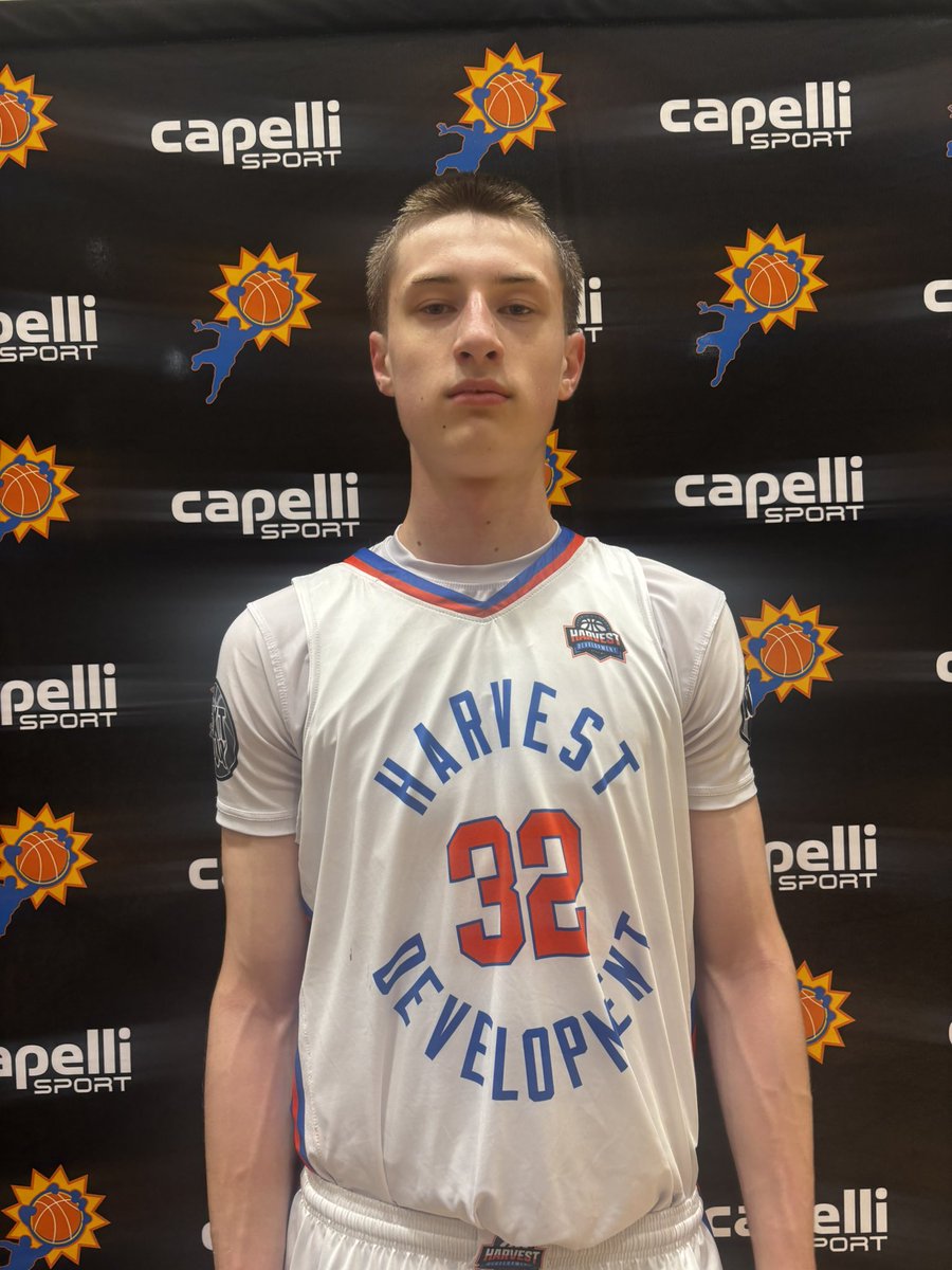 BIG SH🏀TS tweet media