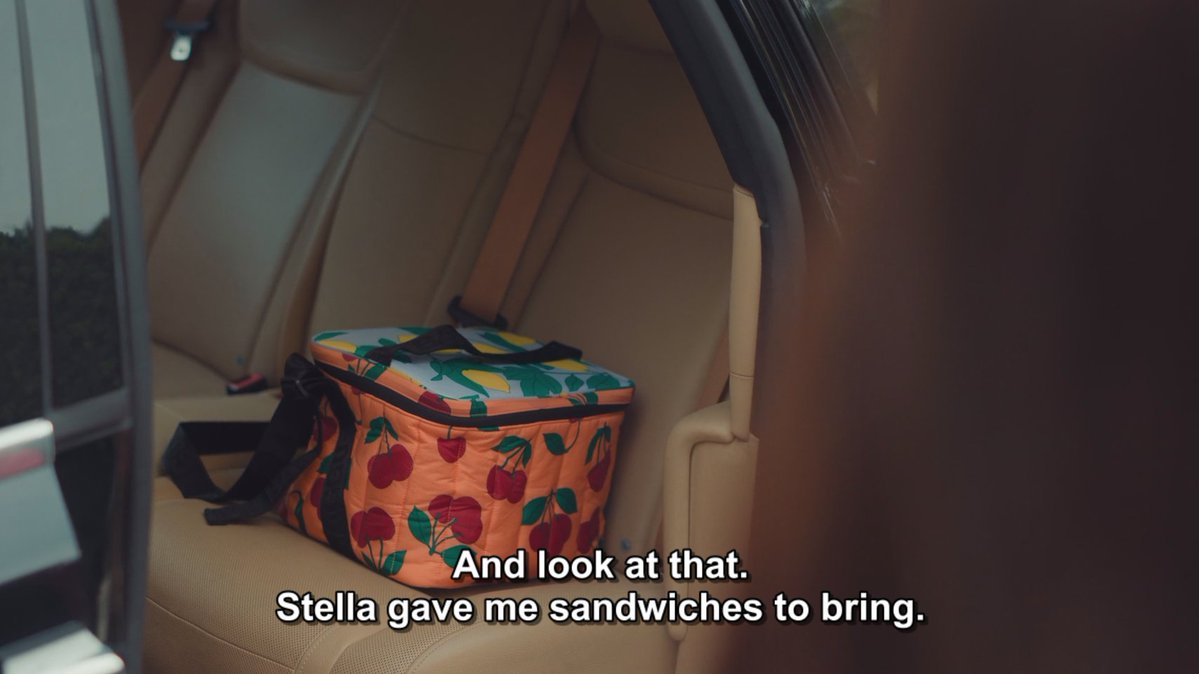 Random TV Screenshots tweet media