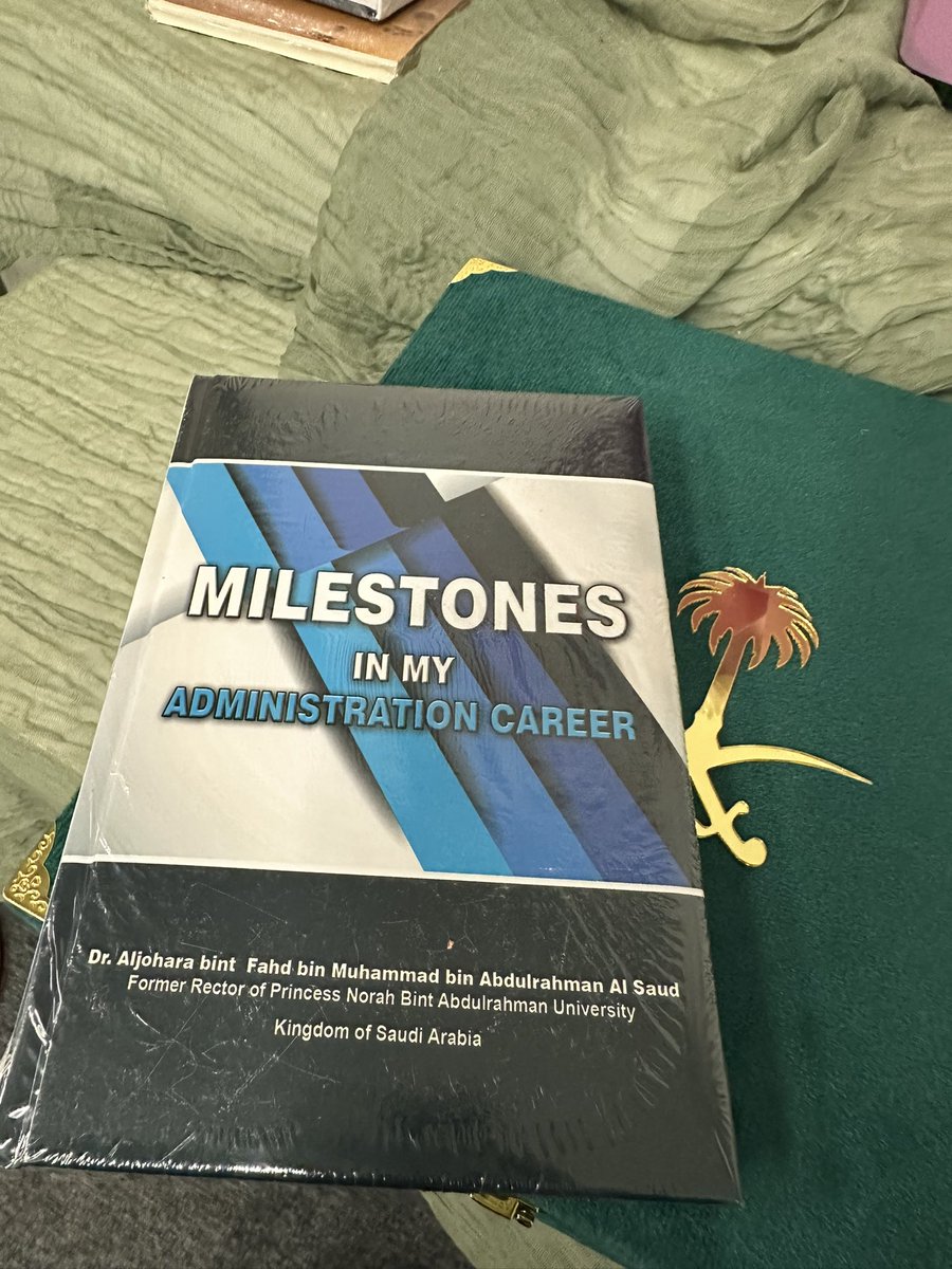 حاليا نسعد بحضور قراءة في  
السيرة الذاتية للأميرة الدكتورة الجوهرة بنت فهد بن محمد آل سعود وحديث سموها حول مؤلفها محطات في حياتي الذي يوثق أبرز محطات عطائها ومسيراتها الملهمة وخبرتها العلمية والعملية
وتدير الحوار 
أ. سعاد المزيعل
<a href="/ladies_thought_/">نادي سيدات الفكر 🇸🇦</a>
<a href="/Suaad1425/">Suaad Abdulrhman</a>
<a href="/MadintyRUH/">مدينتي | Madinty</a>