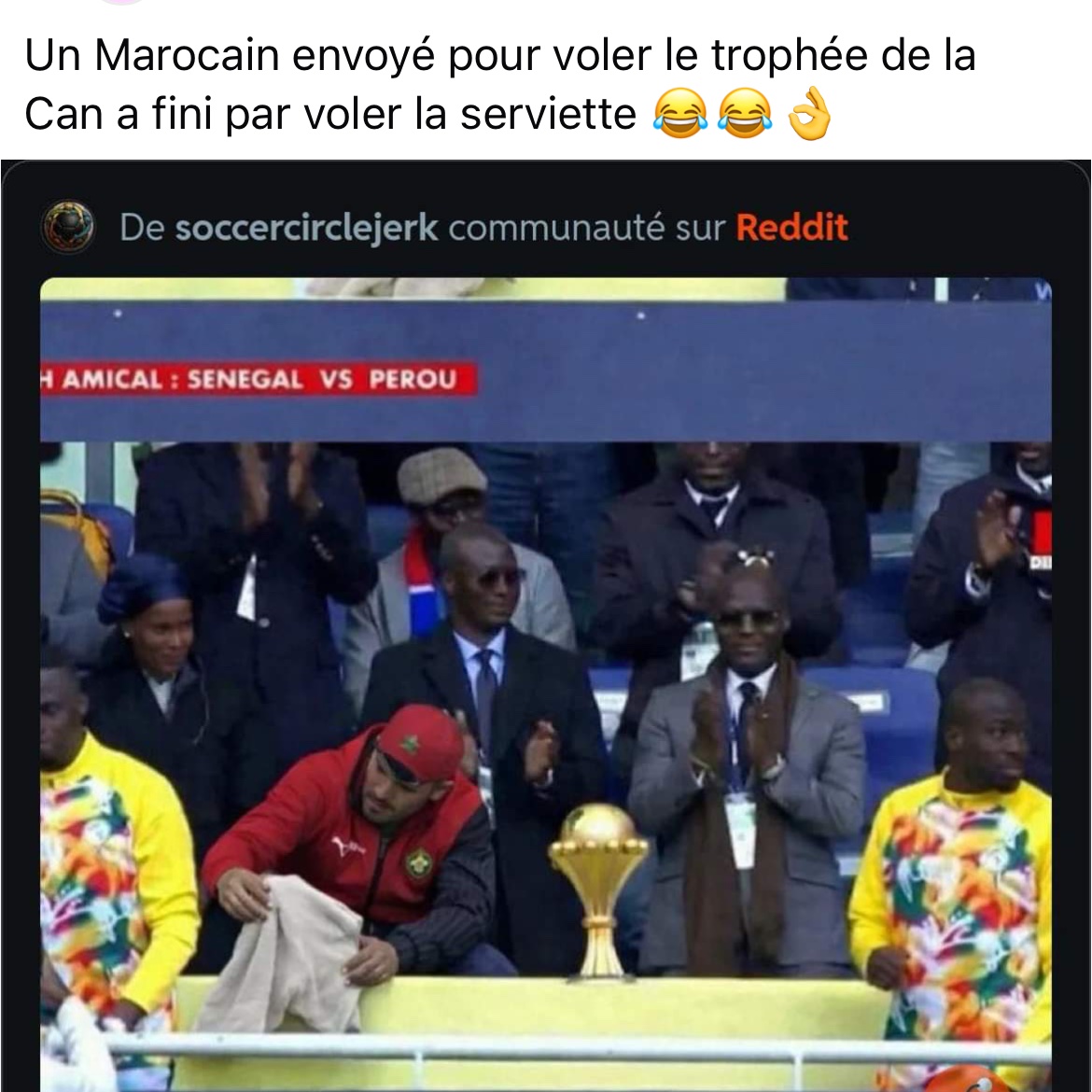 L@Jeblia tweet media