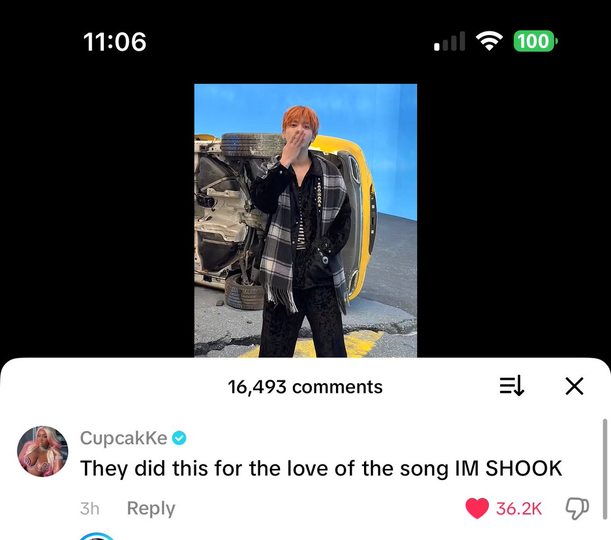 bunnyandbeomies's tweet photo. @translatingTXT IM CRYINGGD HER COMMENT 😭😭😭😭😭😭😭😭 https://t.co/VzCliDCPwK