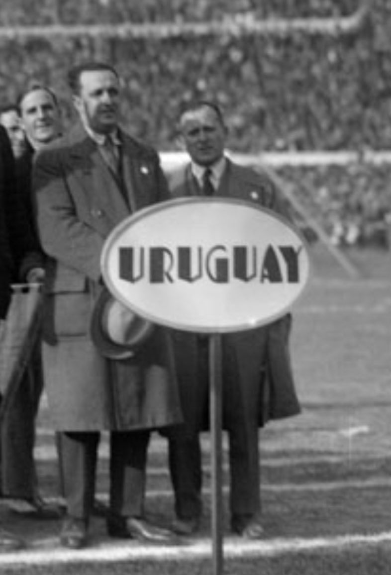 Daniel Thul tweet media