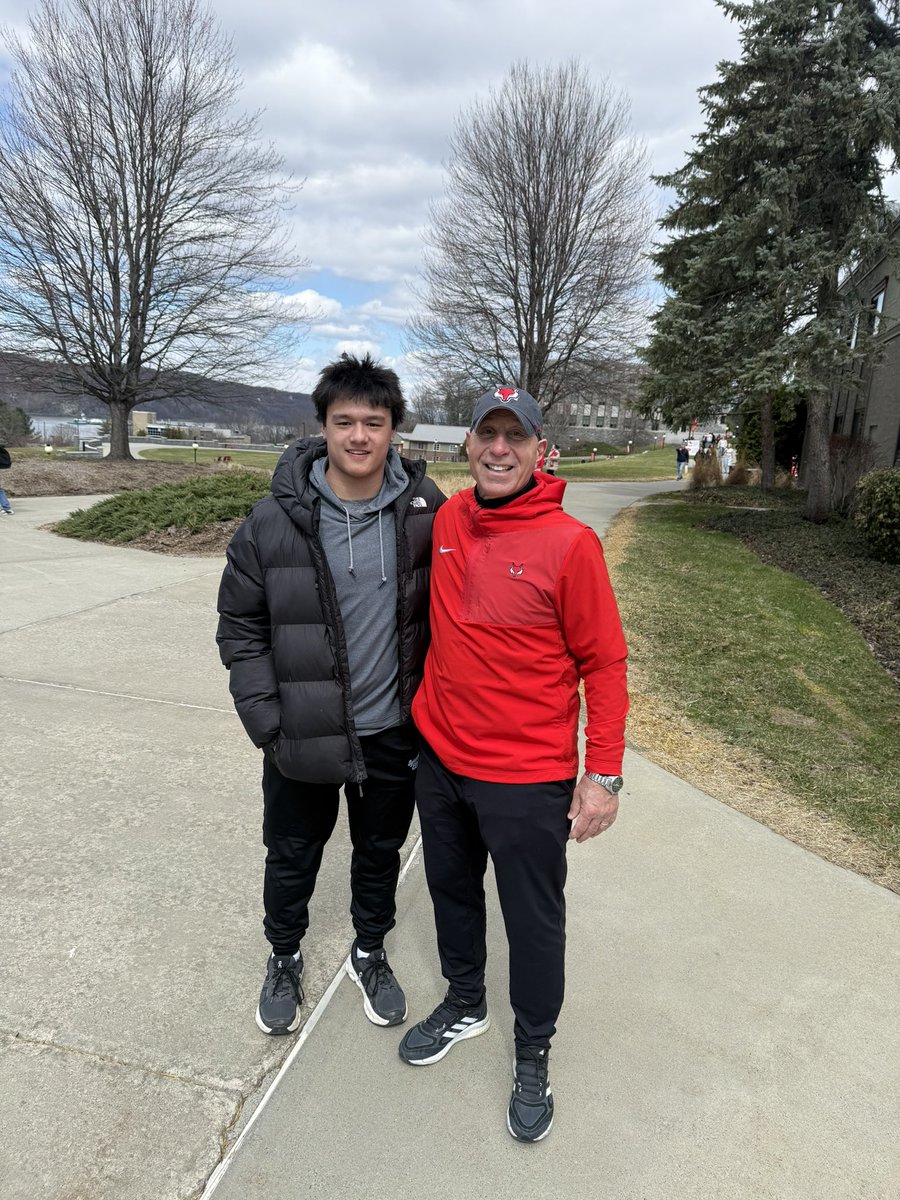 Carson_kim10's tweet photo. Had a great visit @Marist_Fball. Thank you @Coach_JA_Marist and @Coach_PGraham for the conversations. I can’t wait to get to camp this summer! 
@CoachMWillis 
@CoachTJWeyl https://t.co/toVSukQAbV