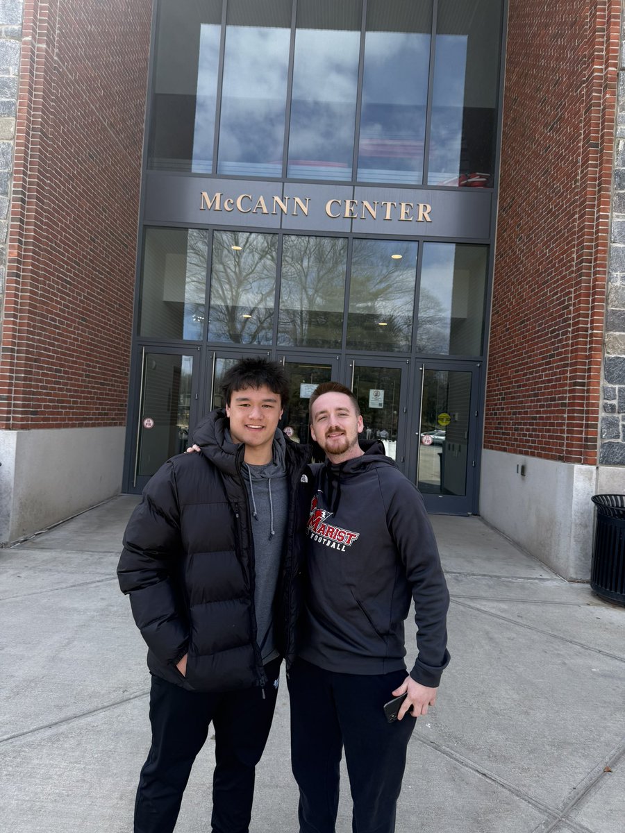 Carson_kim10's tweet photo. Had a great visit @Marist_Fball. Thank you @Coach_JA_Marist and @Coach_PGraham for the conversations. I can’t wait to get to camp this summer! 
@CoachMWillis 
@CoachTJWeyl https://t.co/toVSukQAbV