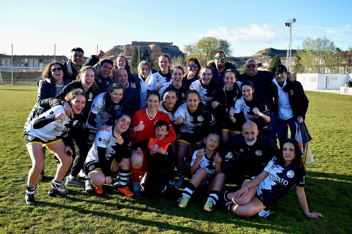 🚀 ¡Somos de Tercera RFEF! 

#Irreductibles ⚔️⚪⚫🟣