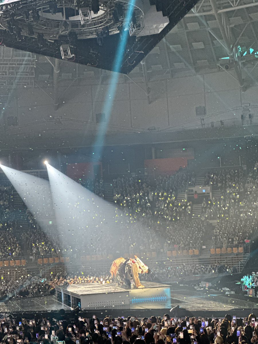dearest2382's tweet photo. 260328 드림쇼4 앙콘 🐰🦊🐶💚7️⃣👍🩶 https://t.co/gk7s8h5Iq6