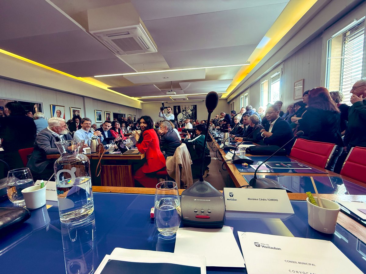 ➡️ Séance d’installation du nouveau conseil municipal de Montauban.

➡️ Merci aux Montalbanais et aux Montalbanaises pour leur confiance accordée à l’union des droites 🇫🇷

➡️ Félicitations à notre nouveau maire, Didier Lallemand.

➡️ Maintenant, au travail !

#Montauban