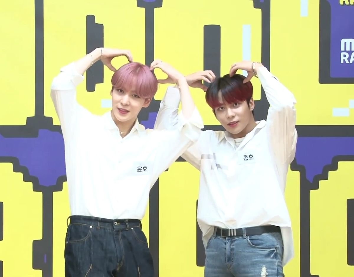 Hourly Yunho ♡ tweet media