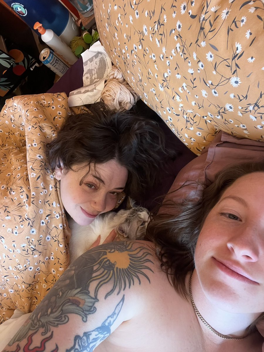 coochie mane 🧪 tweet media