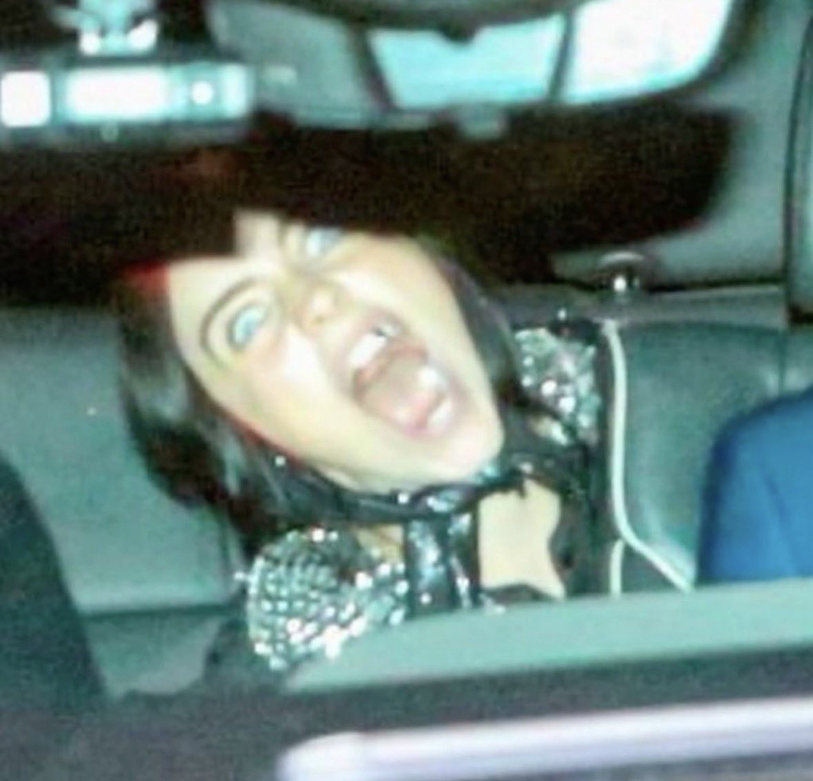 izzy ౨ৎ tweet media