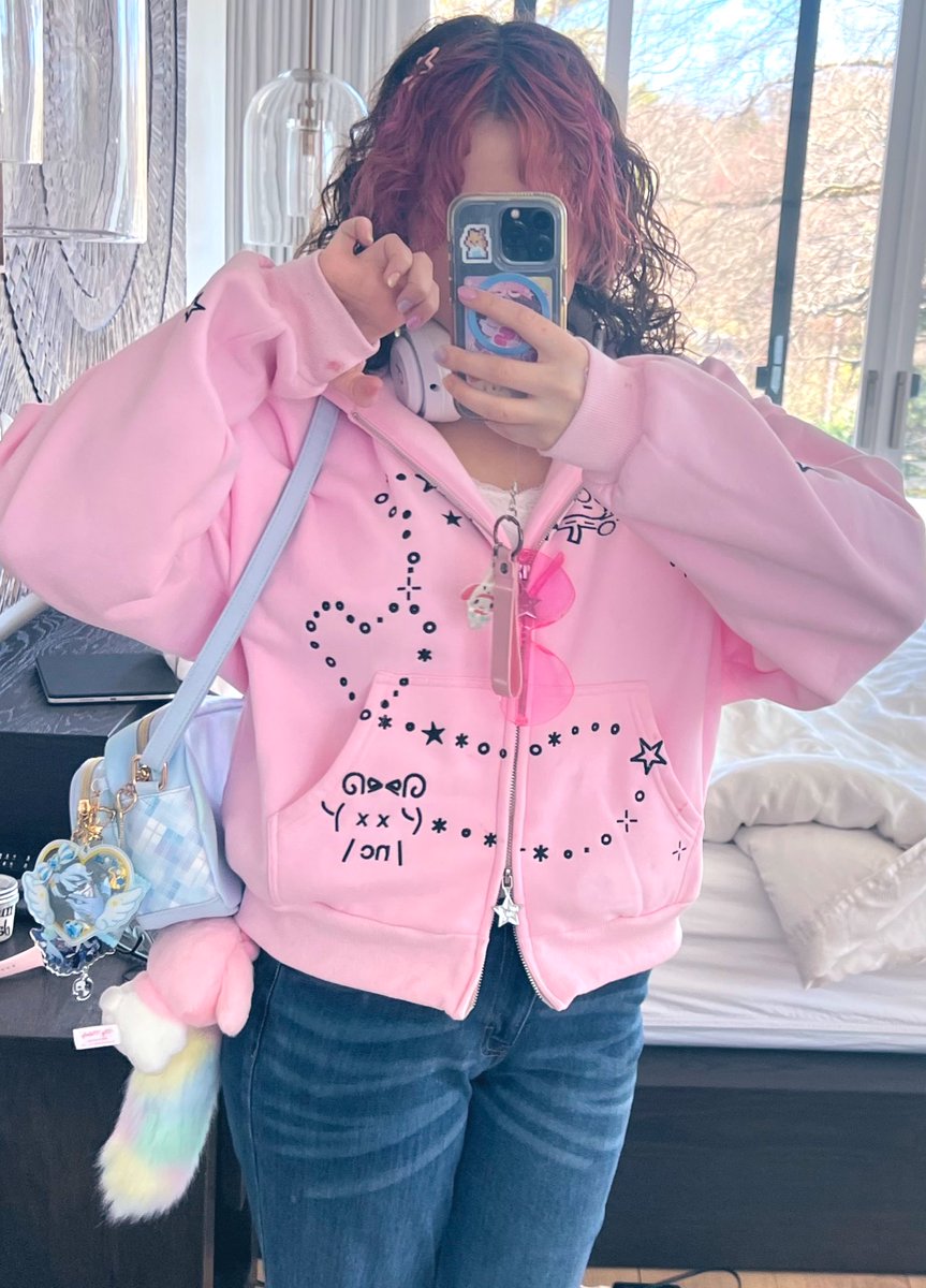 noelle ໒꒱ tweet media