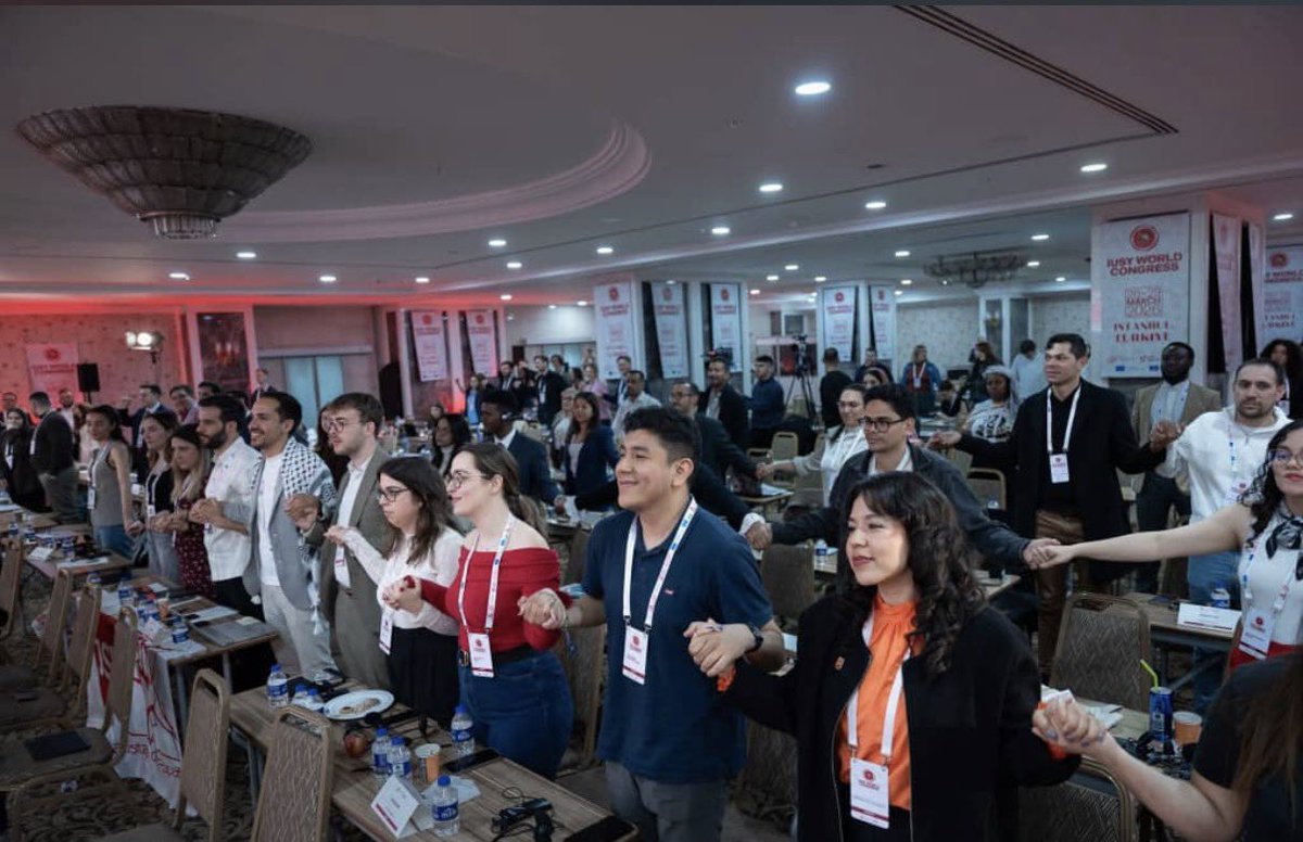 Cedric Mpolesha tweet media