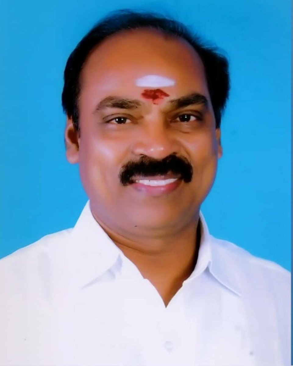 chnmharish's tweet image. Dr. Kathirkamu appears to be firmly in the lead in Periyakulam as the #AMMK candidate. With Sakthivel (#VCK) and Sabari (#TVK) in the fray, there doesn't seem to be any strong challenger at the moment to give him a close fight. This is certainly a positive development for AMMK.