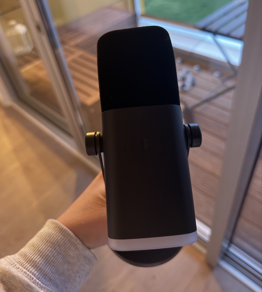 hülülişko tweet media