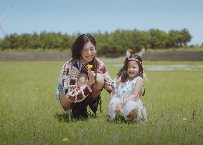 littleget tweet media