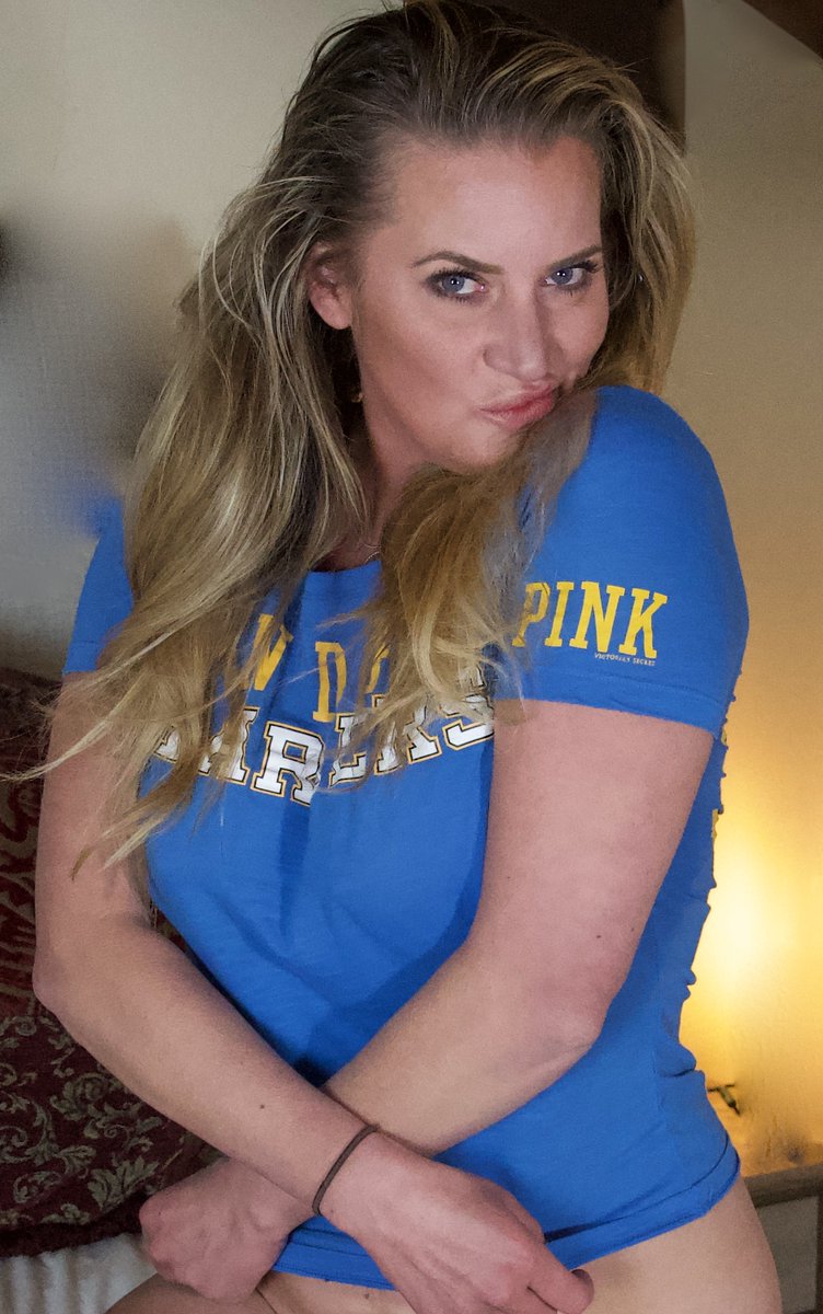 Barbisworld aka Bad Barbi tweet media